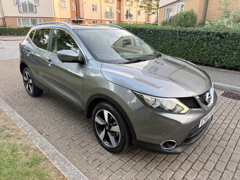 2015 Nissan Qashqai 1.6 dCi N-Tec+ 5dr Xtronic HATCHBACK Diesel Automatic