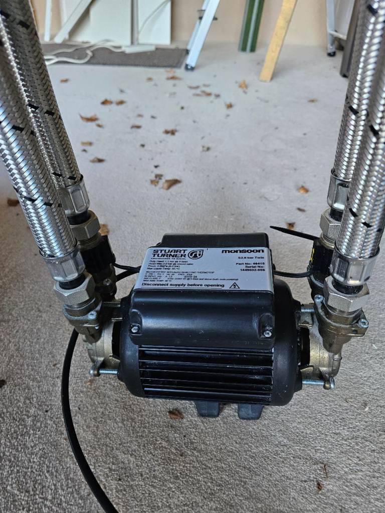 Monsoon pump positive head