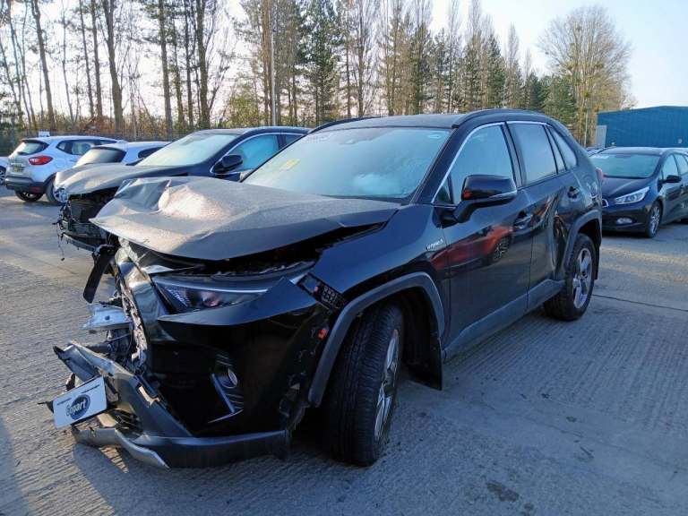 BREAKING TOYOTA RAV 4 2.5 PETROL 2021 STOCK NUMBER YY76