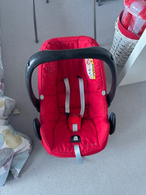 Maxi Cosi Rock Car Seat - Vivid Red