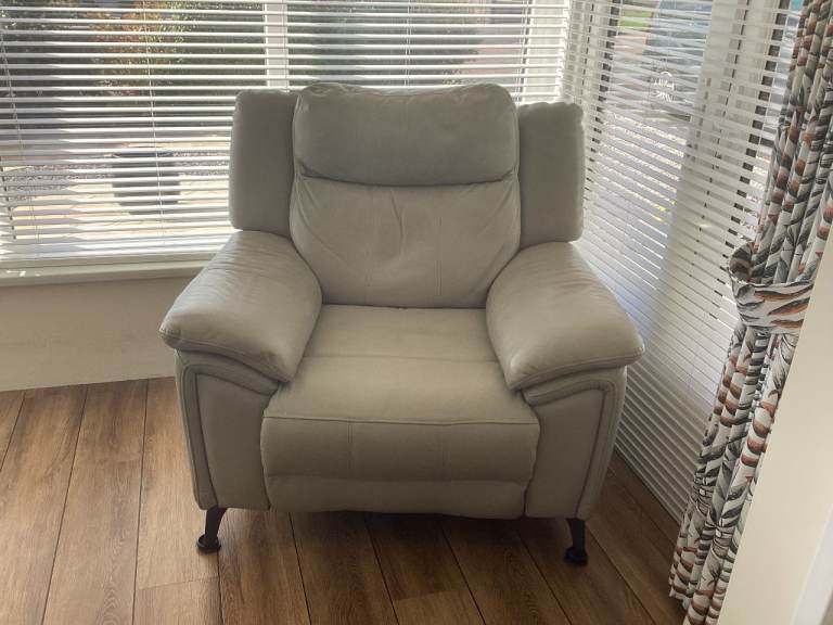 Power recliner Armchair
