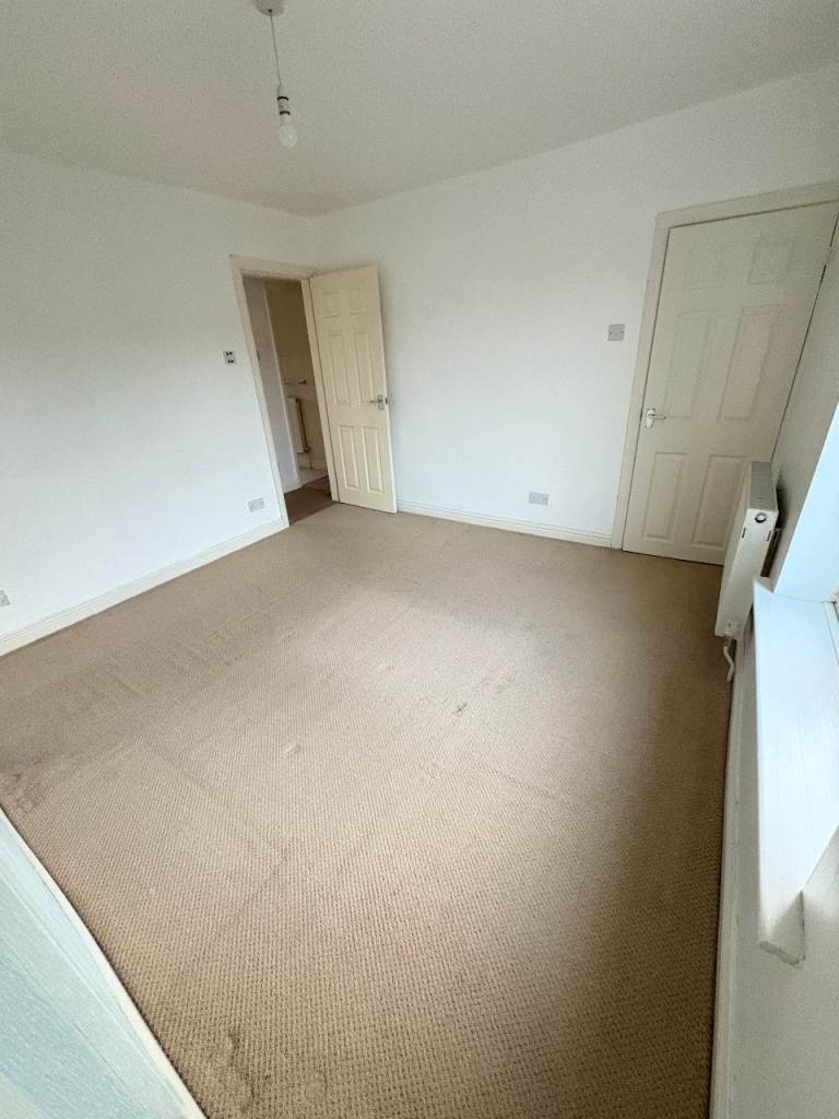 🏡 2 Bedroom House for Rent – Mansfield 