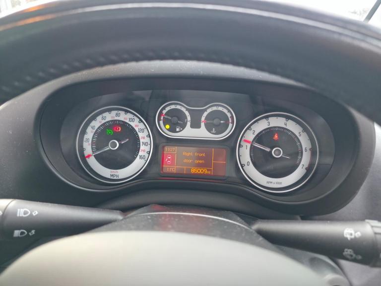  Fiat 500L 1.4 Lounge Euro 6 5dr Petrol Manual