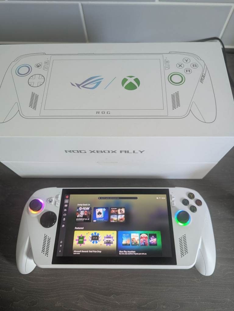 Rog ally handheld pc