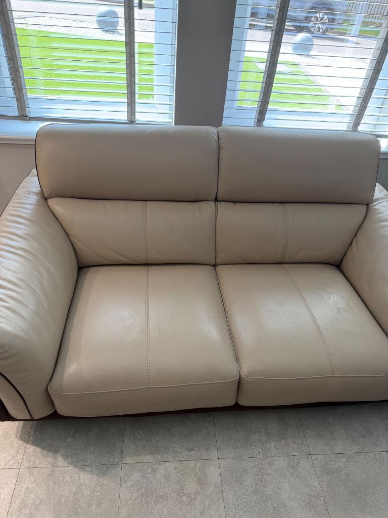 DFS leather sofa (3 & 2. Seater) 