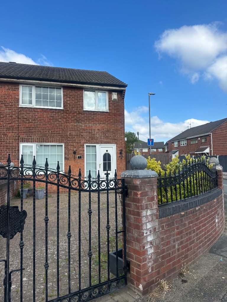Cheap House for rent on air BnB