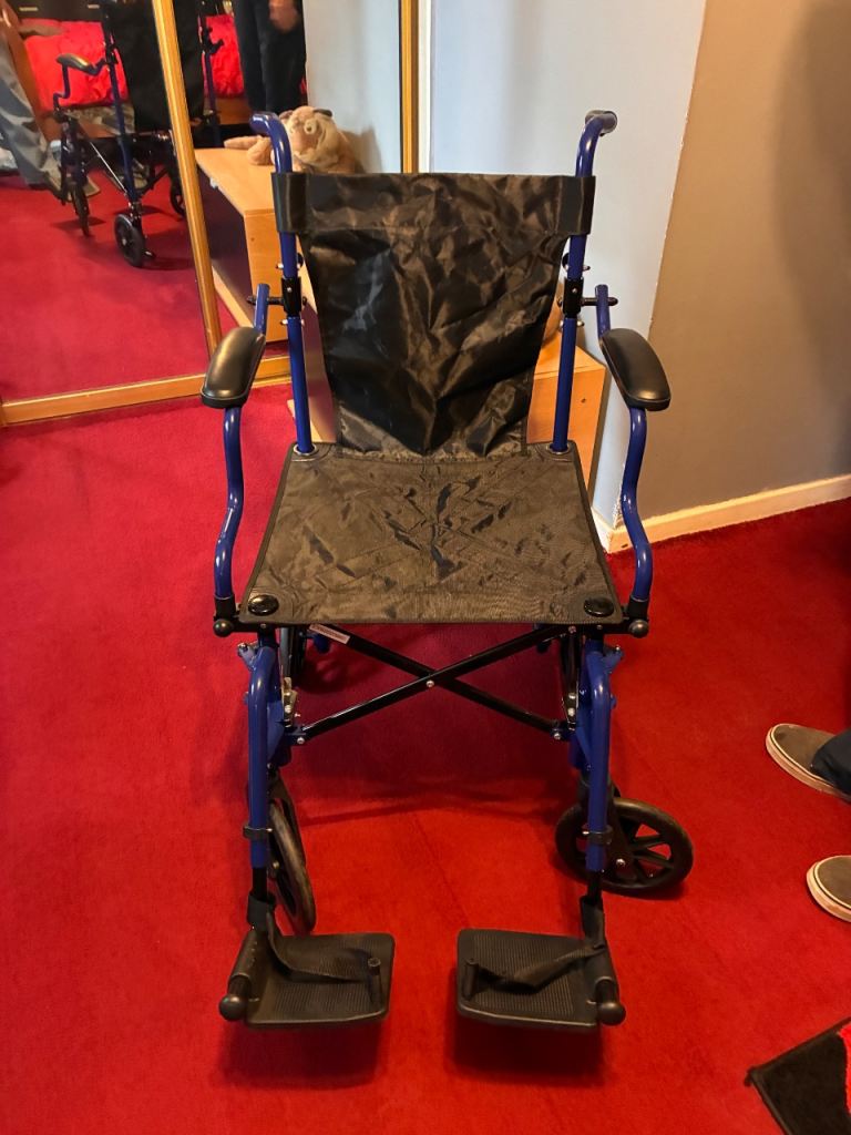 Lightweight wheelchair