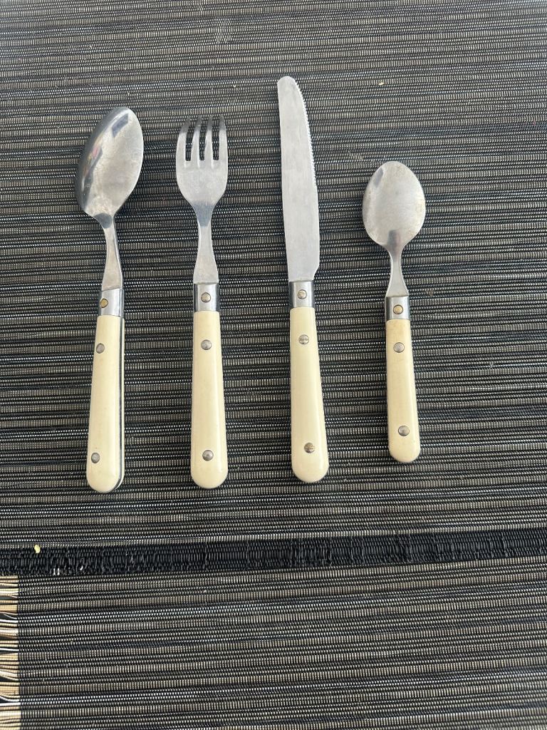Old  set of 24 part