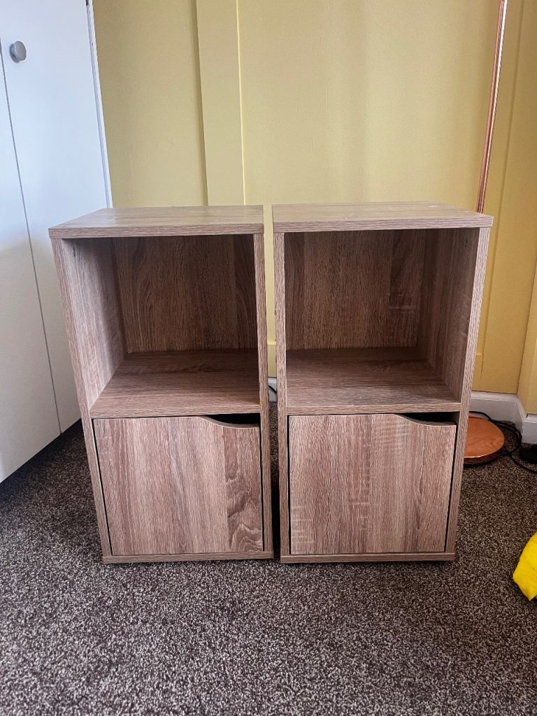 Bedside tables 