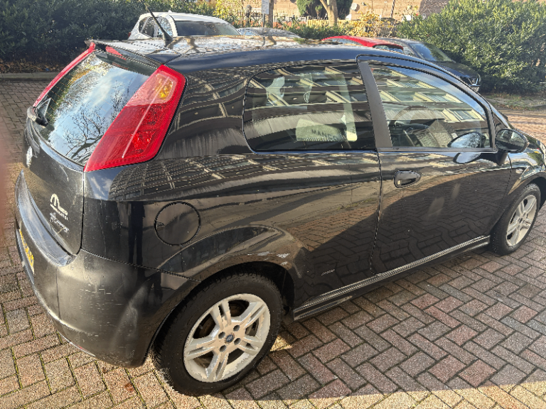 Fiat, GRANDE PUNTO, Hatchback, 2006, Manual, 1368 (cc), 3 doors