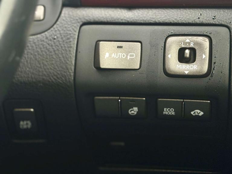 2022 Lexus LS 5.0 600h V8 Premier Saloon 4dr Petrol Hybrid CVT 4WD Euro 5 (s/s) (445 ps) Saloon H...