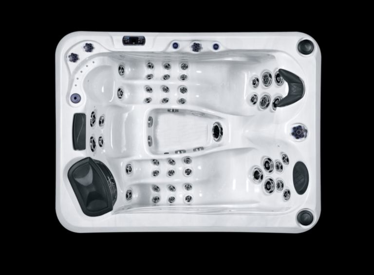 Brand New 3 Person Massage Spa