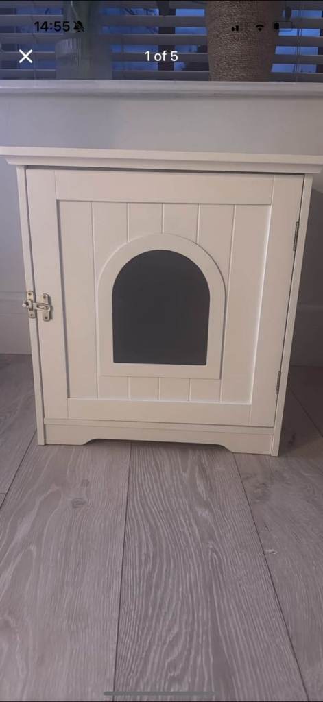 Cat house or little box