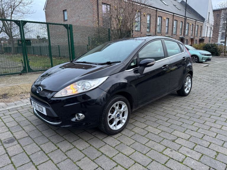 2012 FORD FIRSTA 1.4 petrol Automatic ULEZ FREE/audi a3/poli/yaris/auto