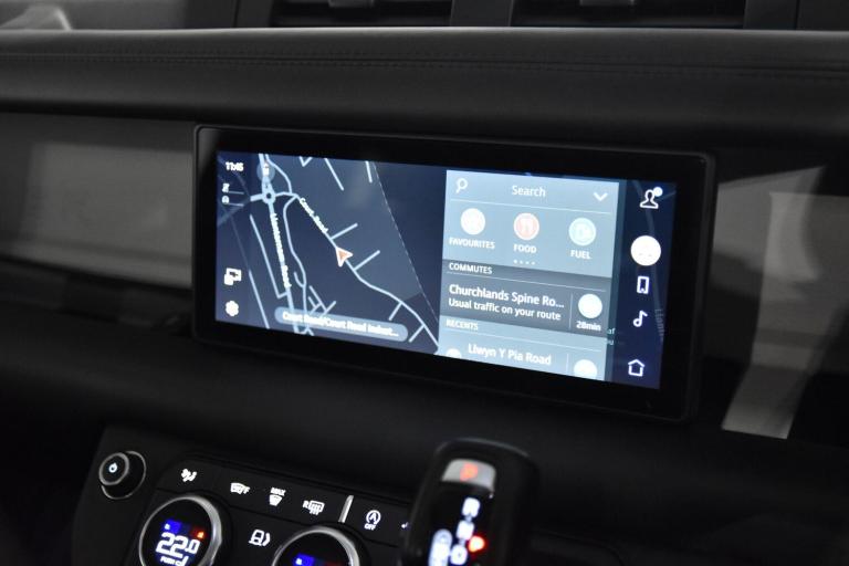 2021 Land Rover Defender 3.0 D250 HSE 110 5dr Auto ESTATE DIESEL Automatic