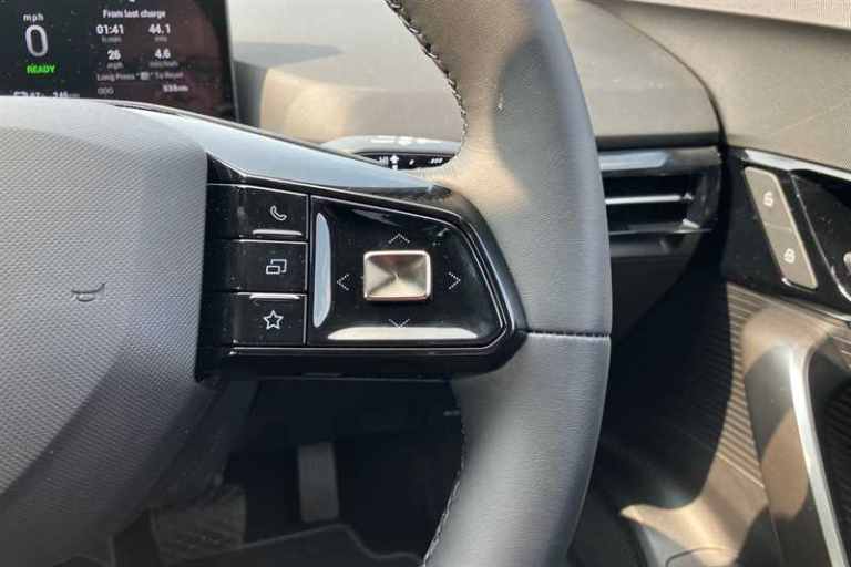 2025 MG MG4 150kW Trophy EV Long Range 64kWh 5dr Auto HATCHBACK ELECTRIC Automatic