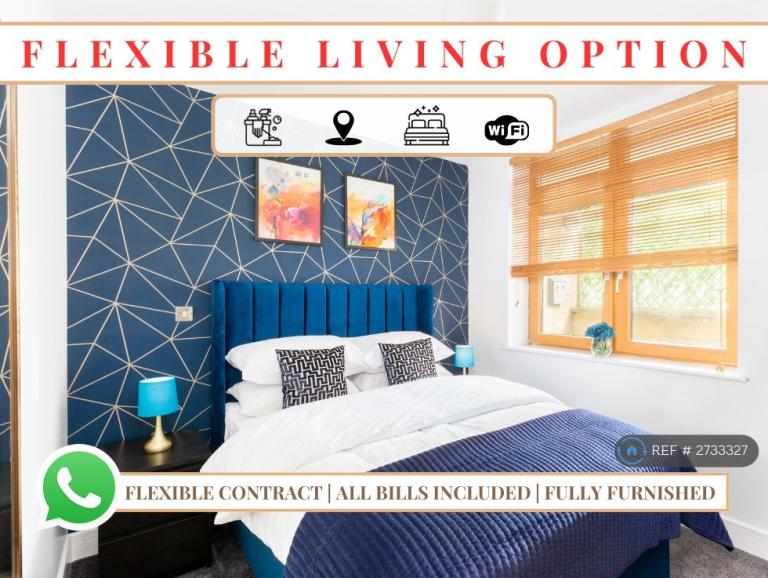 2 bedroom flat in Upper Marshall Street, Birmingham, B1 (2 bed) (#2733327)