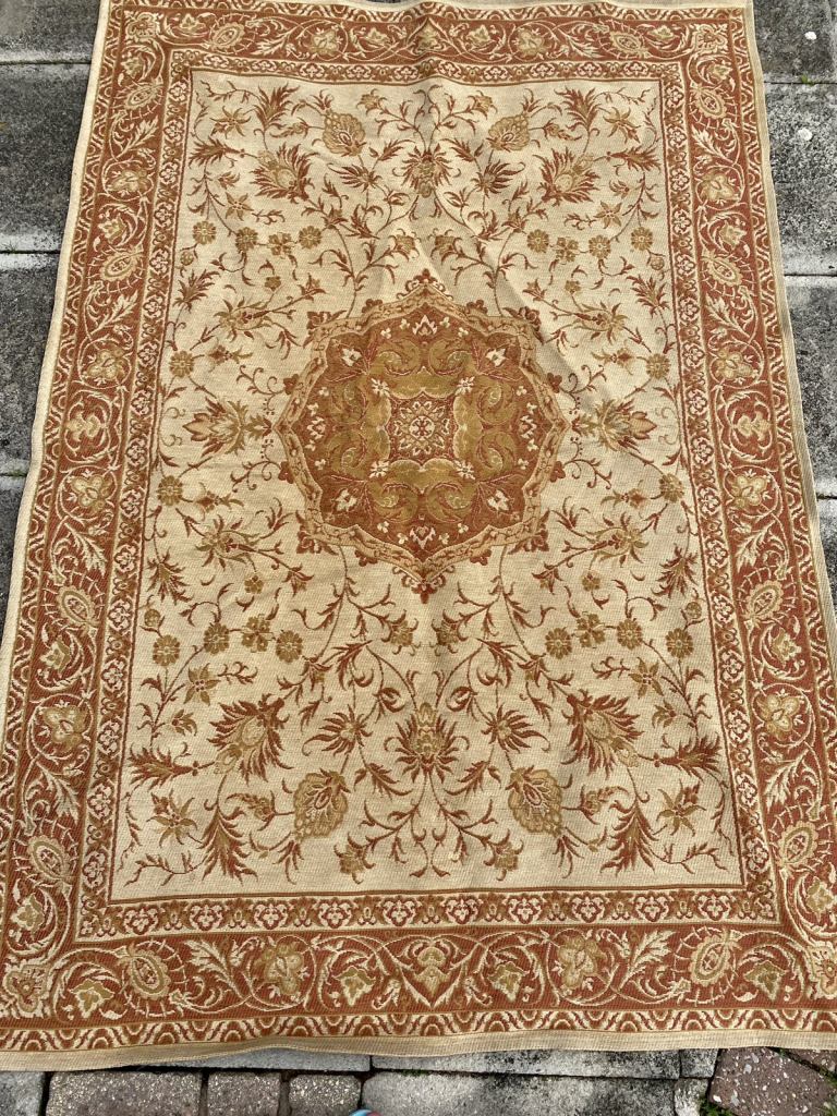 Reduced for quick sale. Laura Ashley Victoriana Rug & Malmaison Rug
