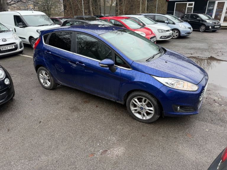 Ford, FIESTA, Hatchback, 2014, Manual, 1498 (cc), 5 doors