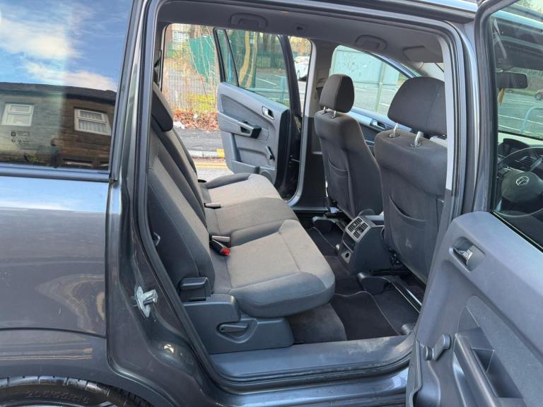 Vauxhall, ZAFIRA, MPV, 2012, Manual, 1686 (cc), 5 doors