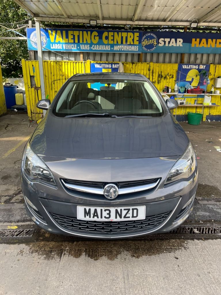 Vauxhall, ASTRA, Hatchback, 2013, Manual