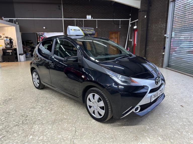 2016 Toyota AYGO 1.0 VVT-i X-Play 5dr HATCHBACK Petrol Manual