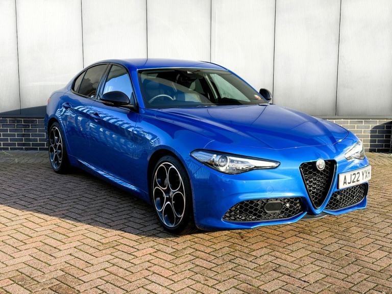 2022 Alfa Romeo Giulia 2.0 TB 280 Veloce [Performance brake] 4dr Auto Saloon Petrol Automatic
