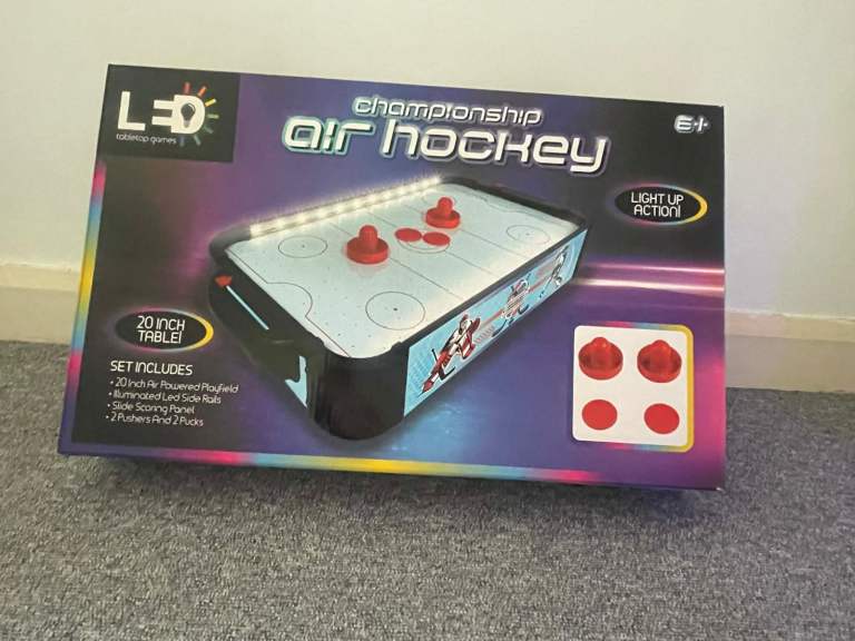 Championship Pool Table & Air Hockey 20 Inch LED Set – NEW