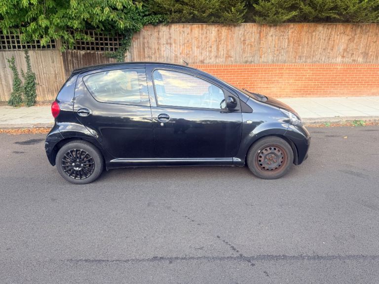 Toyota, AYGO, 1.0, Hatchback, 2006, 5dr AIR CONDITIONING