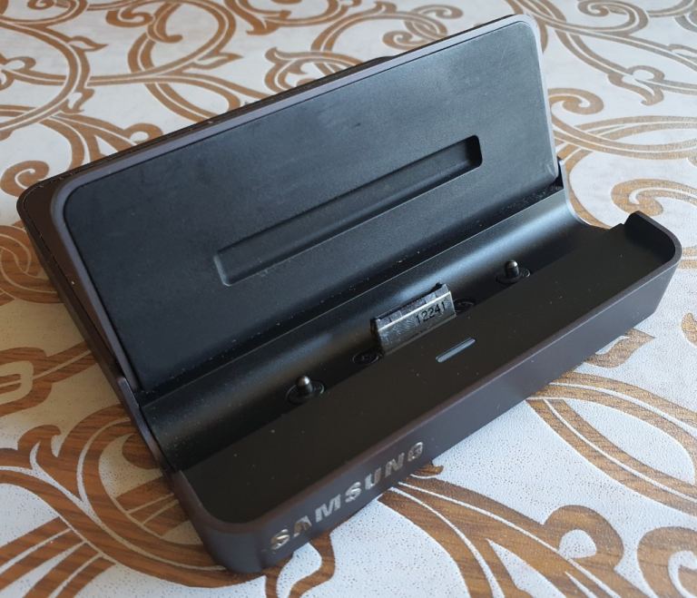 Samsung AA-RD5NDOC Slate PC Docking Station. HDMI USB Ethernet