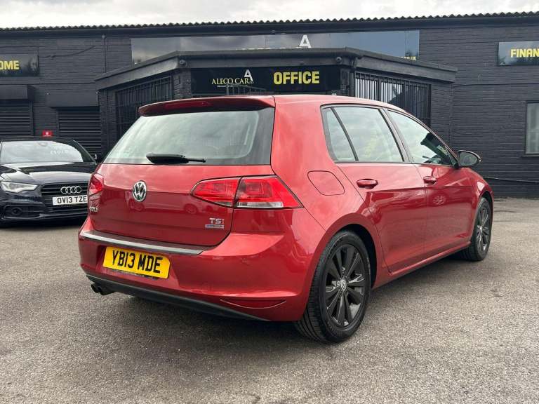 VOLKSWAGEN GOLF 1.4 TSI BlueMotion Tech SE Red Manual Petrol 2013