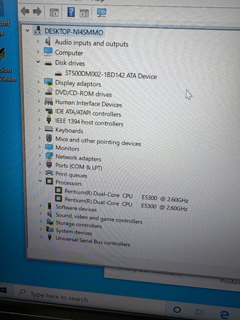 Dell Vostro 220s slim desktop computer Pentium(R) Dual-Core CPU E5300 ...