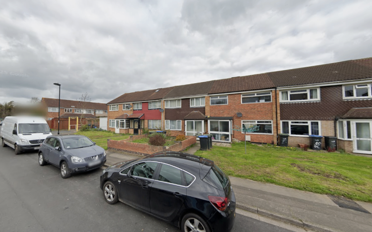 BENEFITS ACCEPTED - Studio Flat Available in Waltham Cross Enfield EN1