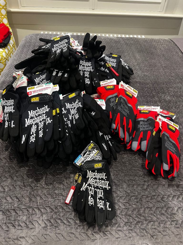 Mechanix gloves 