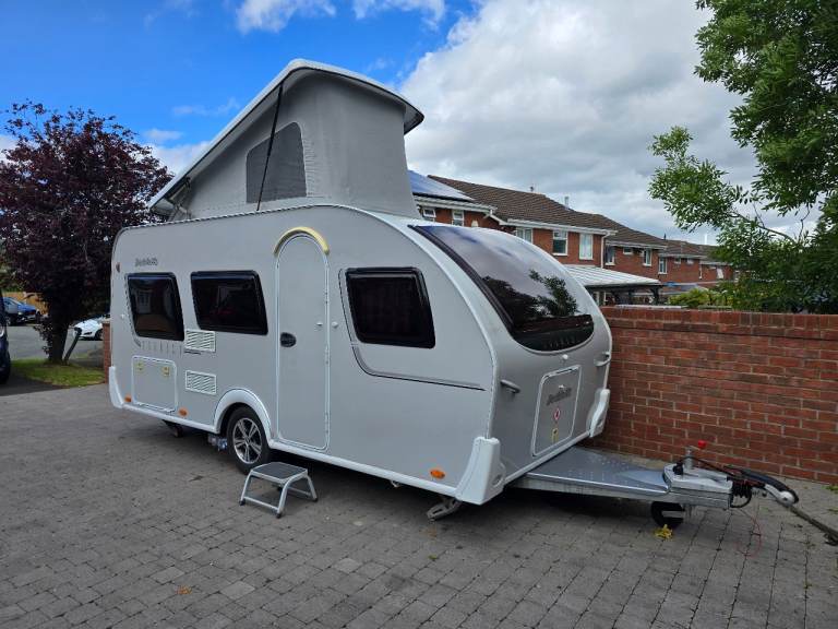 Dethleffs tourist 6 berth caravan 