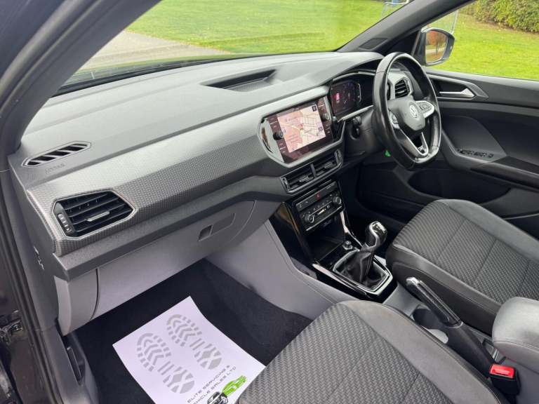 VOLKSWAGEN T-CROSS 1.0 TSI R-Line 2020