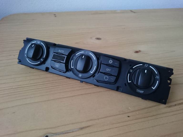 BMW 5 Series E60 E61 Basis Automatic Air Conditioning Control Unit CAN POST