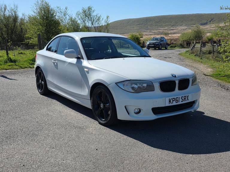 BMW, 1 SERIES, Coupe, 2011, Manual, 1995 (cc), 2 doors