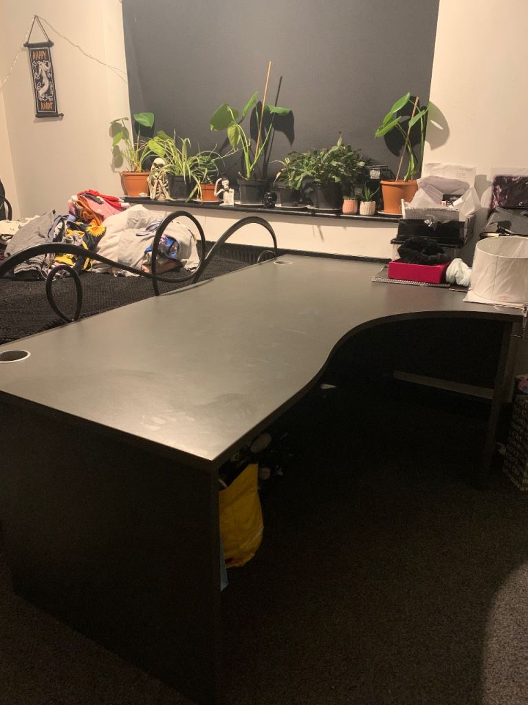 Office Desk