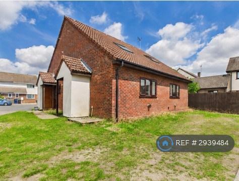 1 bedroom house in Wren Close, Bury St Edmunds, IP28 (1 bed) (#2939484)