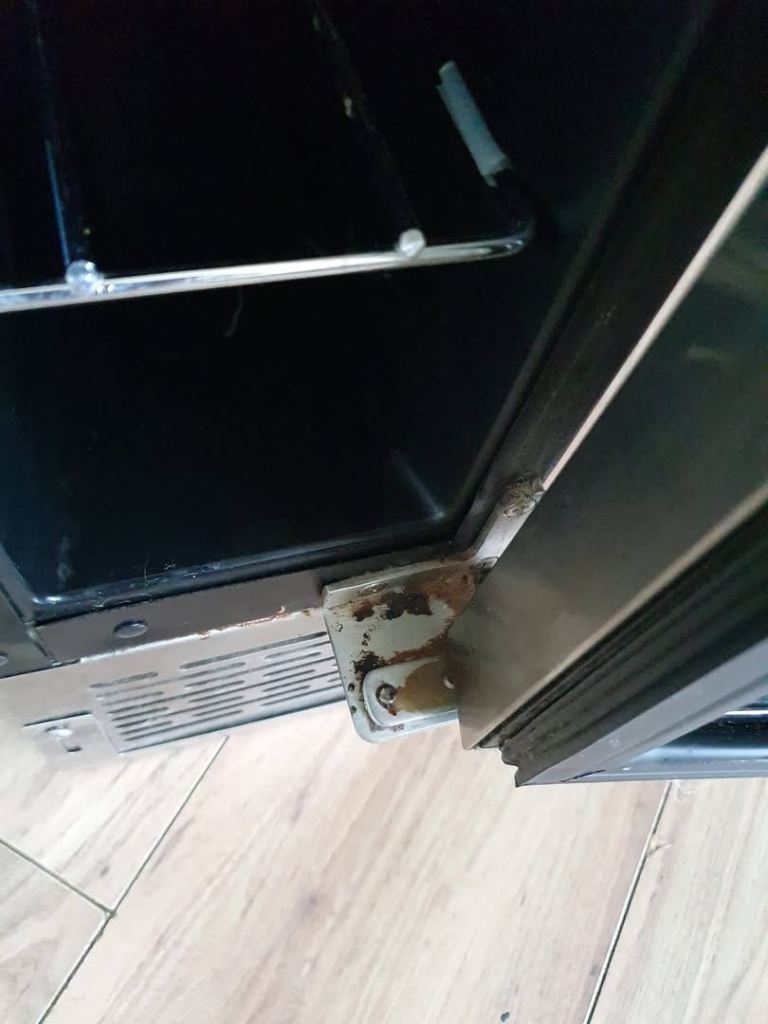 Lamona wine fridge cooler 