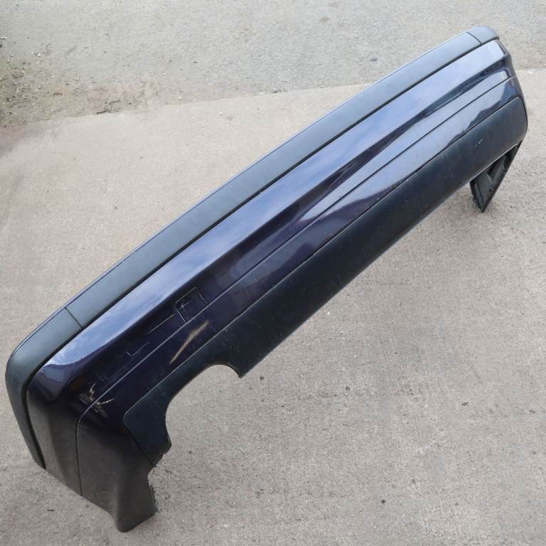 BMW E36 SE REAR BUMPER MADIERA VIOLET TOURING SALOON COUPE CABRIO