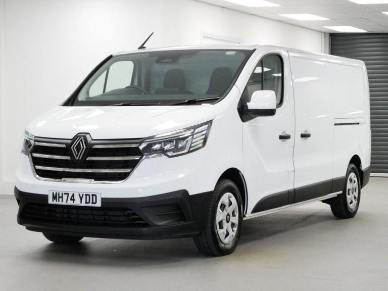 2025 RENAULT TRAFIC LL30 2.0 BLUEDCI 150 BHP LONG ADVANCE EDC AUTOMATIC
