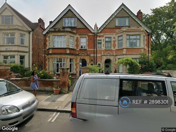 1 bedroom flat in St. Cuthberts Road, London, NW2 (1 bed) (#2898301)