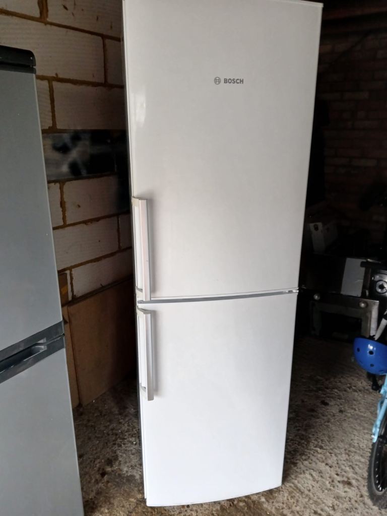 Bosch Frost Free Fridge Freezer