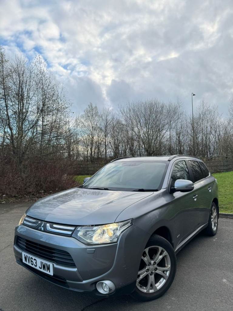 Mitsubishi, OUTLANDER, Estate, 2013, Semi-Auto, 2268 (cc), 5 doors