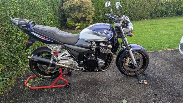 Suzuki GXS1400 K6 