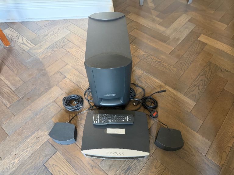 Bose 321 GS Series III Home Entertainment Powered Speaker System