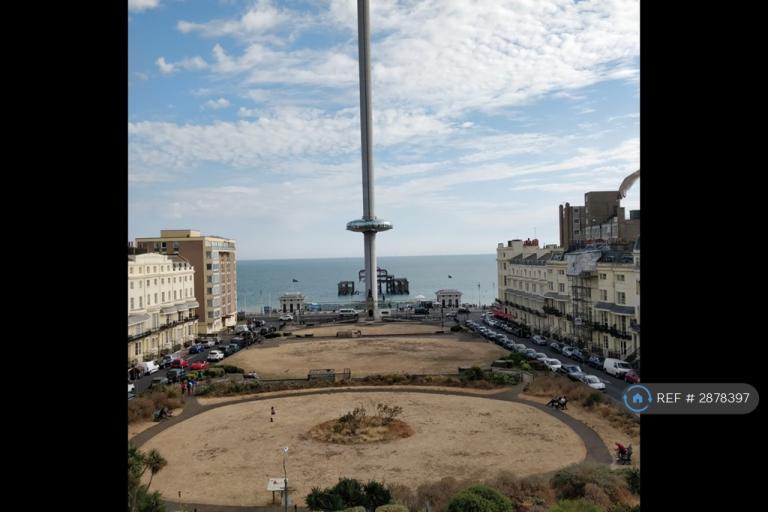 1 bedroom flat in Regency Square, Brighton, BN1 (1 bed) (#2878397)