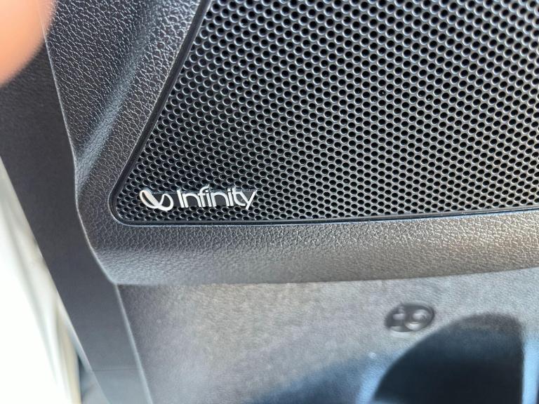 2016 Kia Sorento 2.2 CRDi KX-4 Auto AWD Euro 6 5dr ESTATE Diesel Automatic